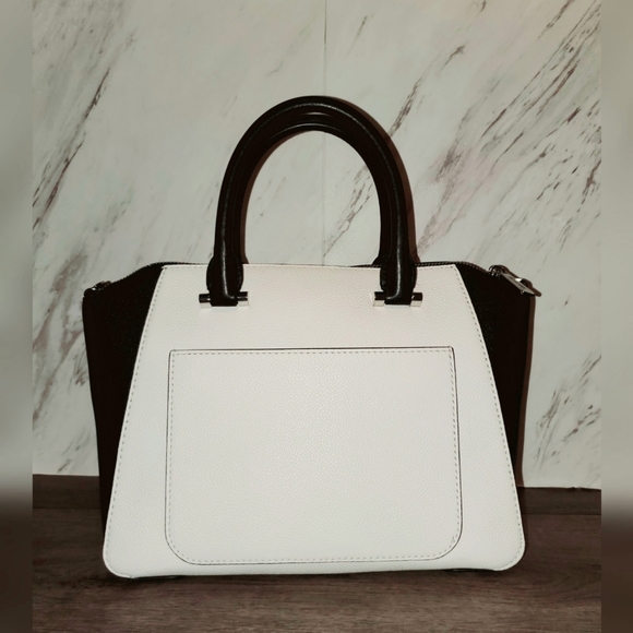 MICHAEL KORS 'Nolita' medium black/white satchel - Picture 4 of 5